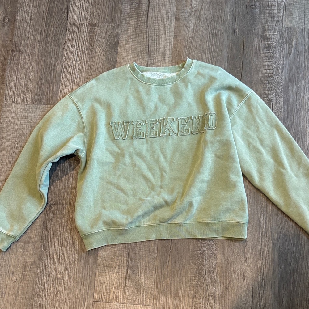 Lazy Sunday Weekend Green Women's cropped Sweat shirt